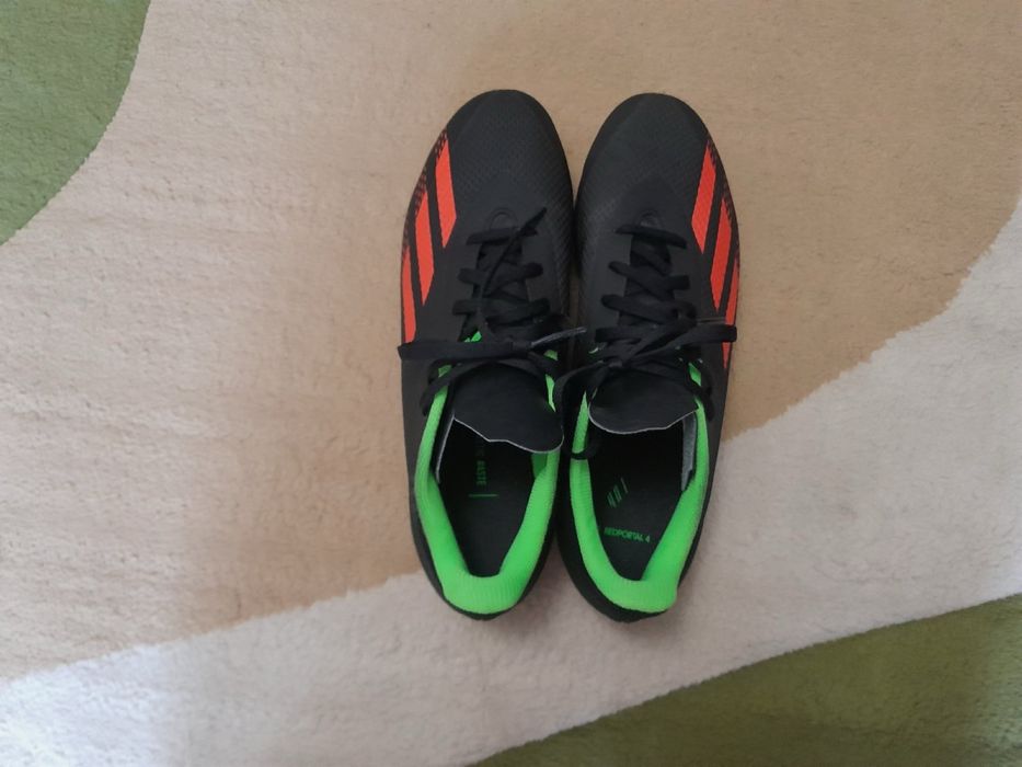 Бутонки адидас/adidas