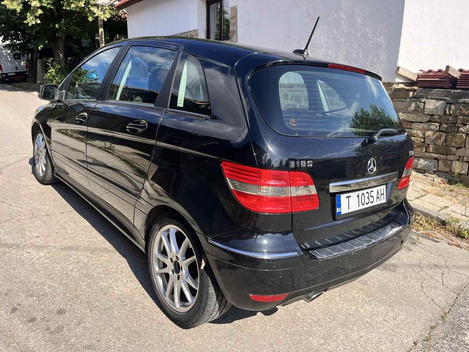 Mercedes B180 2010г на части