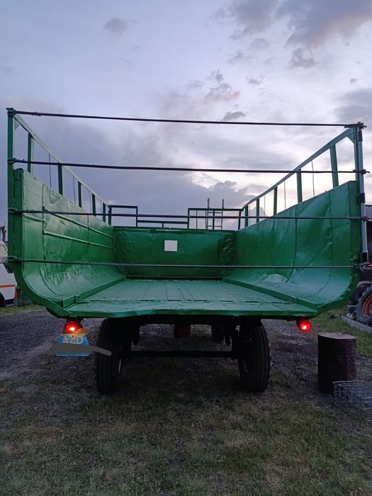 Продам ПТС-4 сеновозка