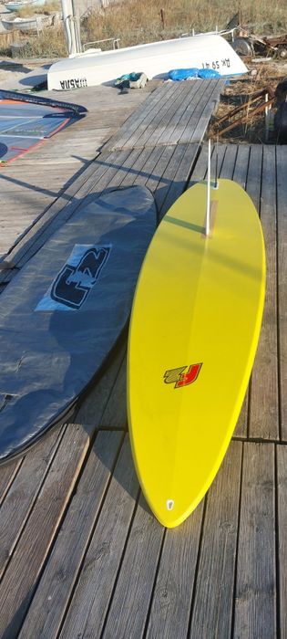Ундсърф дъска 188л. с шверт