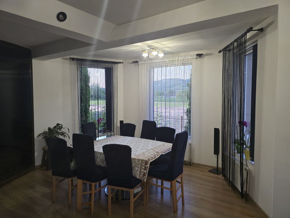 Vând casa Ideciu de Jos.