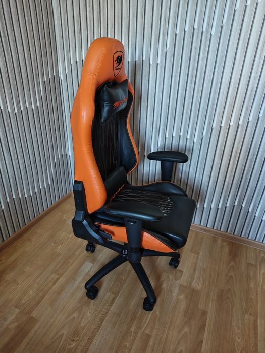 Кресло компьютерное игровое Cougar