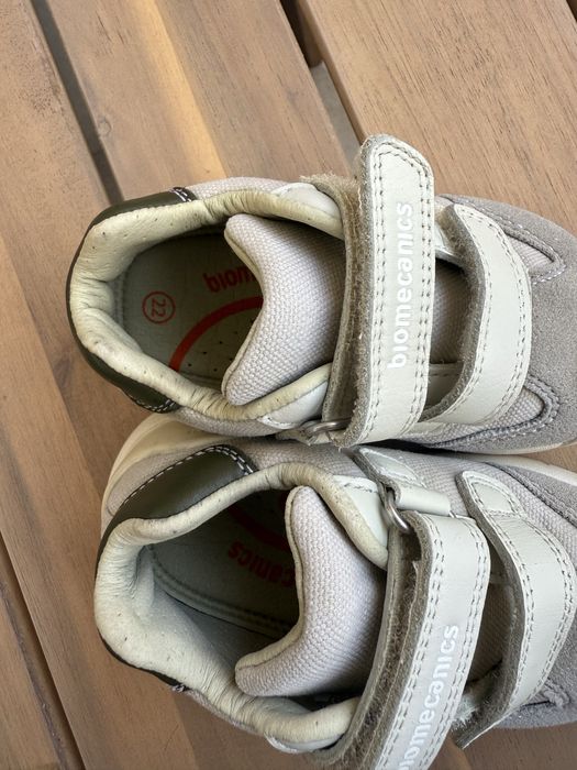 Incaltaminte Biomecanics