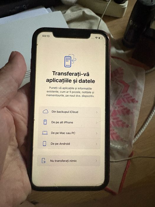 Iphone xr culoarea rosie