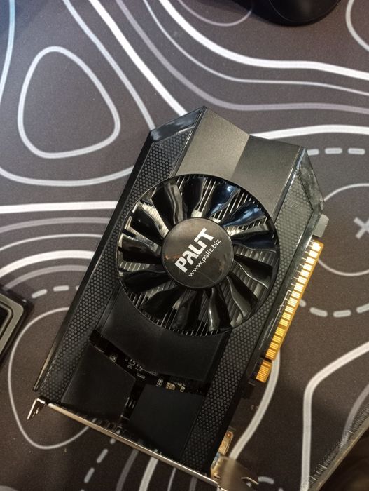 Видеокарта  gtx650 1gb