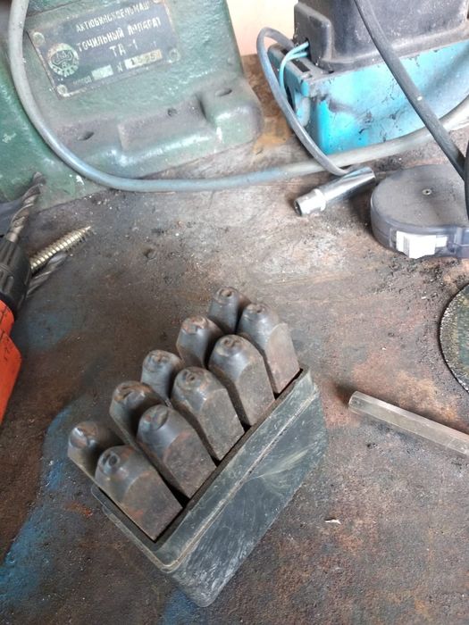 Баллон- топор инструменты