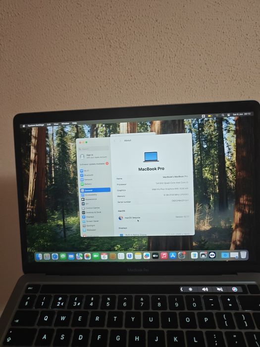 Macbook Pro 2020 13" I5 touchbar