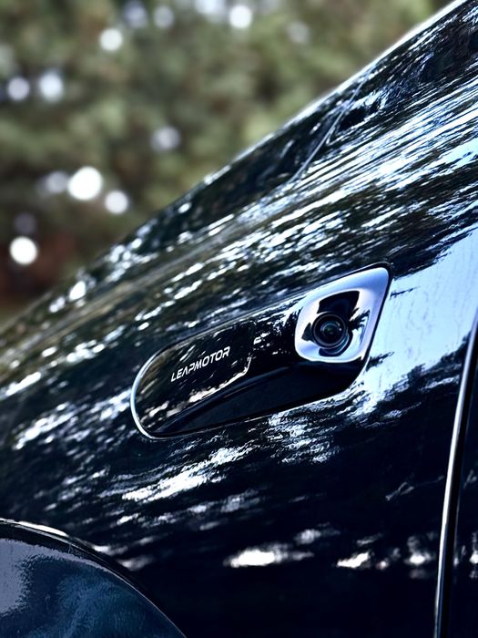 2026 restyling C16 Leapmotor Gibrid