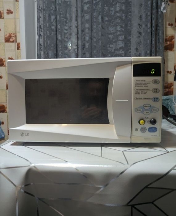 Продам микроволновку недорого