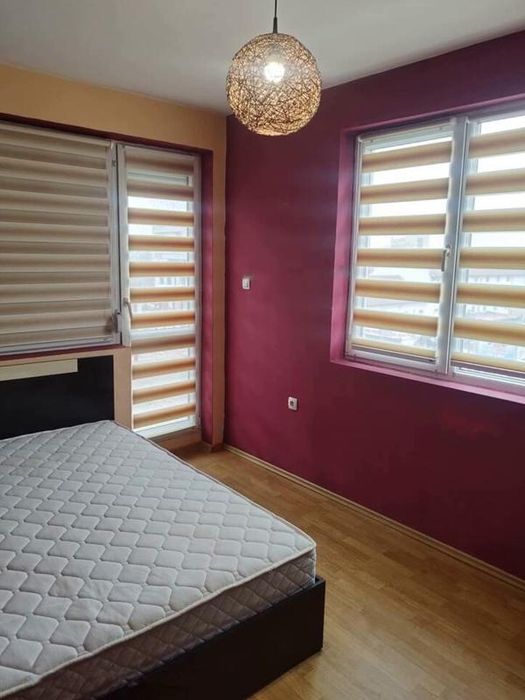 Дава се под наем Тристаен апартамент в Пловдив, Южен - 90 кв.м за 460 € - Снимка #3