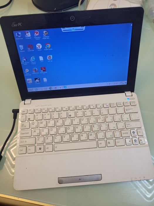 Нетбук Asus Eee PC 1015PE