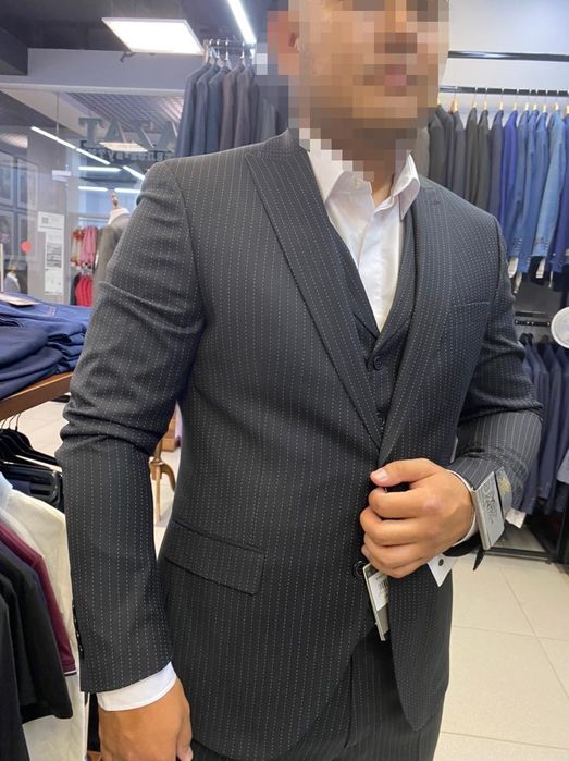 Продам костюм, тройка