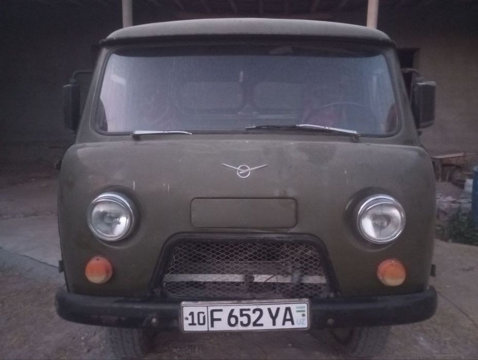 УАЗ сотилади  1981 йил