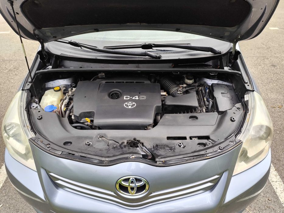 Toyota Verso 2.0 D4D, 2010 г., Пълна сервизна история
