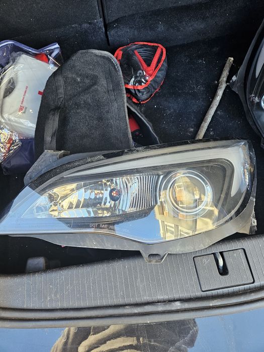 ЛЕД фарове за Опел Астра J 2009-2015