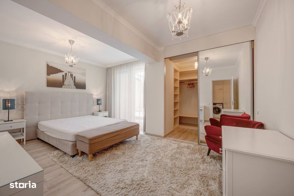 Un apartament în care weekendul pare să dureze mai mult.