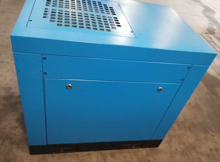 Винтов компресор URSA 10 / 7.5kW / 800-1200 l/min / 7-12 bar