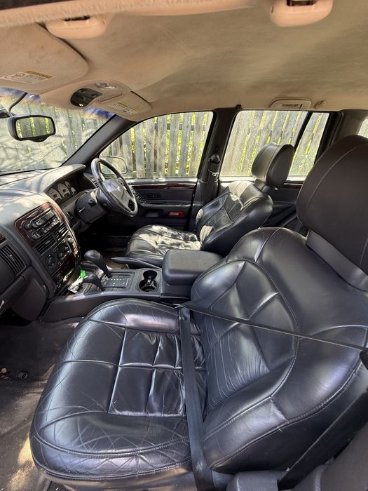 Grand cherokee limited accept si schimburi