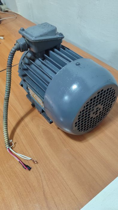 Электродвигатель 1.5 кВт