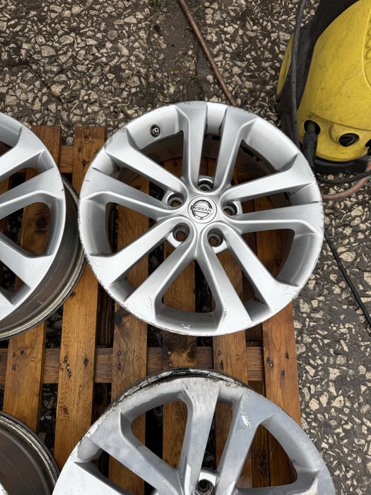 Алуминиеви джанти Nissan JUKE7Jx17" 5x114.3отв 1KA2A ном 527