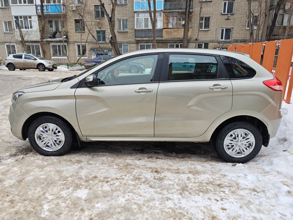 Продам Лада х рей