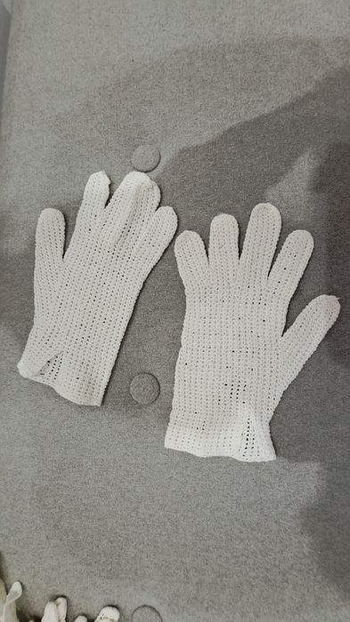 Manusi Vintage  Crosetate anii 69' Italia