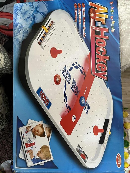 Детска игра въздушен хокей
