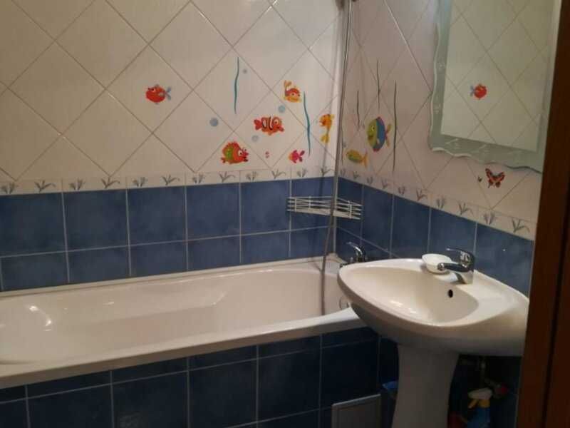 Inchiriere apartament 2 camere mobilat Metrou Aparartorii Patriei