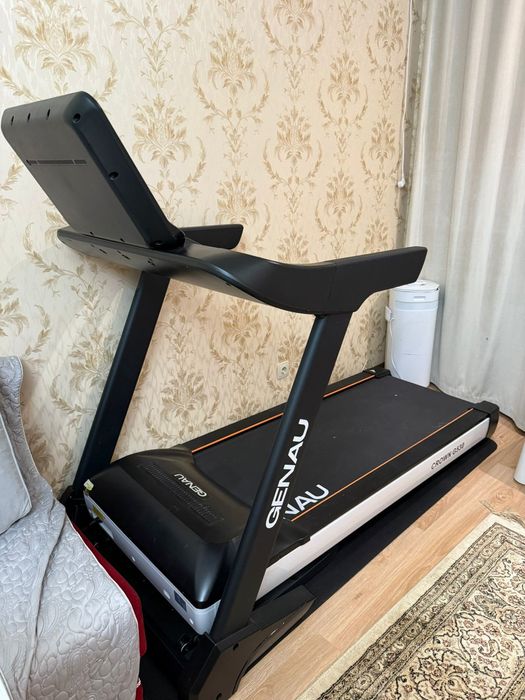 Беговая дорожка Genau