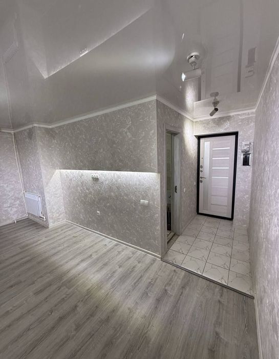 Квартира на Новомосковская -кафе Бон 2/2/5 общ пл 52м Евро