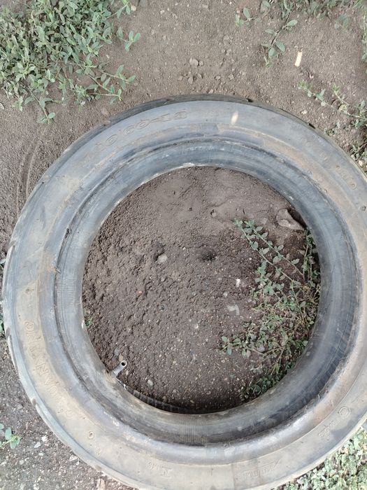 Продам покрышки с камерами