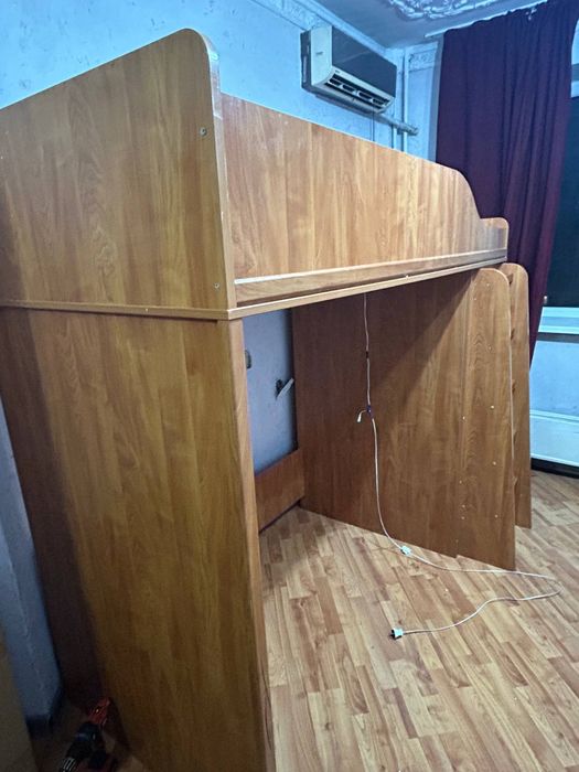 Кровать детская двухъярусная