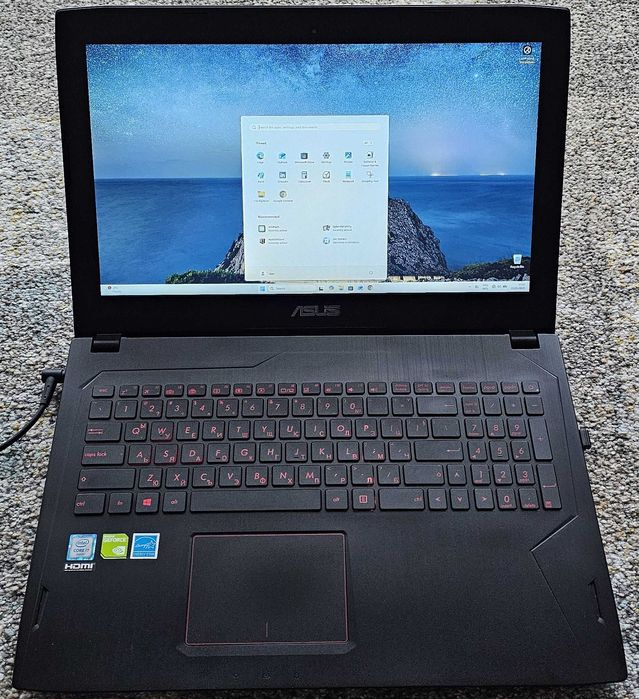 ASUS ROG GL502V i7-6700HQ GeForce GTX1060 8GB RAM