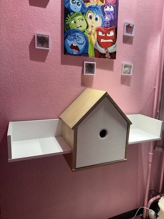 Навесной шкаф-домик