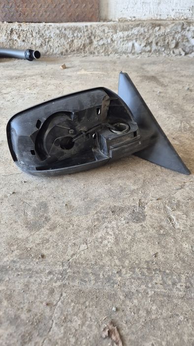 Боковое зеркало на Приору