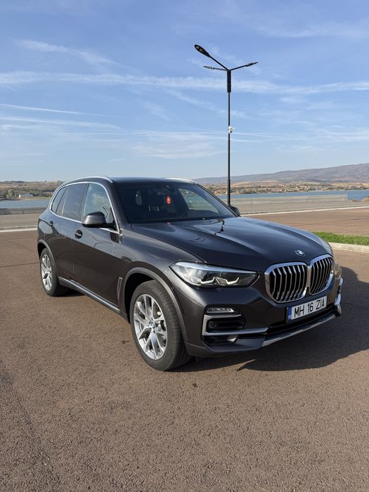 BMW X5 2021 — imagine 2