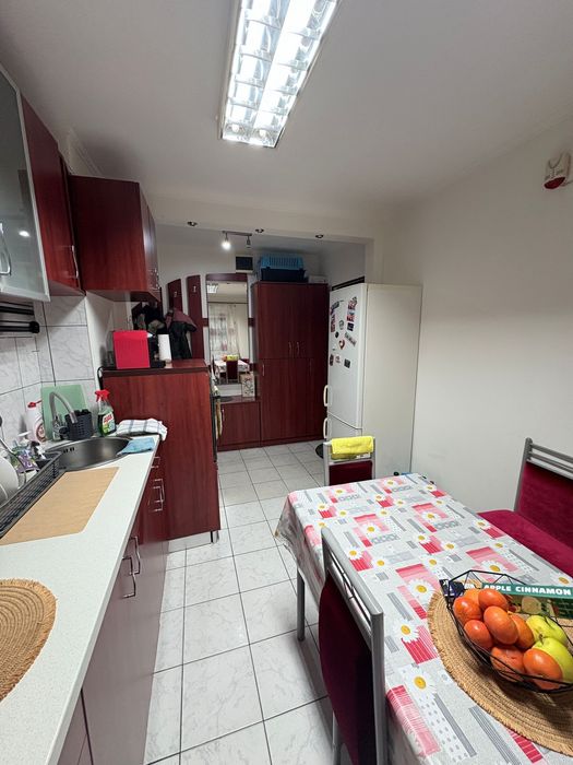 Apartament 2 camere de inchiriat