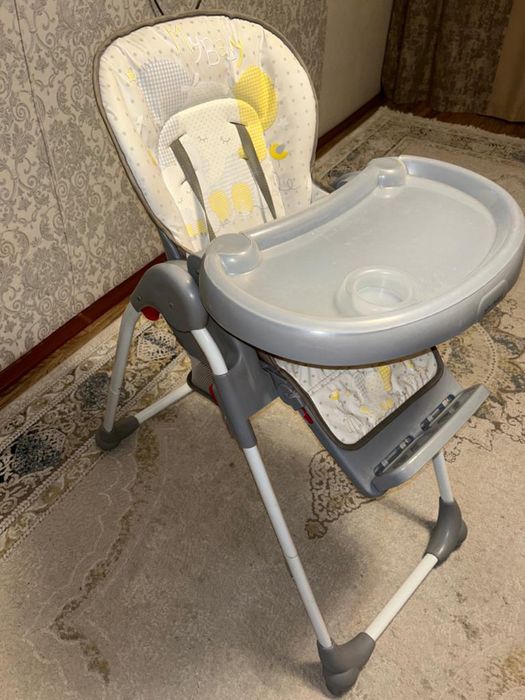 Детский столик