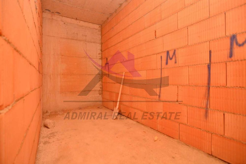 Продава се Тристаен апартамент в Варна, Колхозен пазар - 118 кв.м за 1356 €/кв.м - Снимка #5