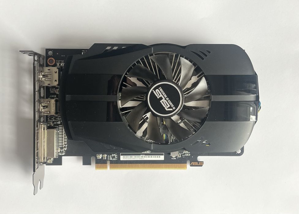 Placă Video ASUS AMD RX550 4GB