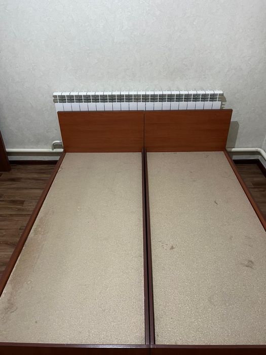 2 кровати по 10 тысяч тенге