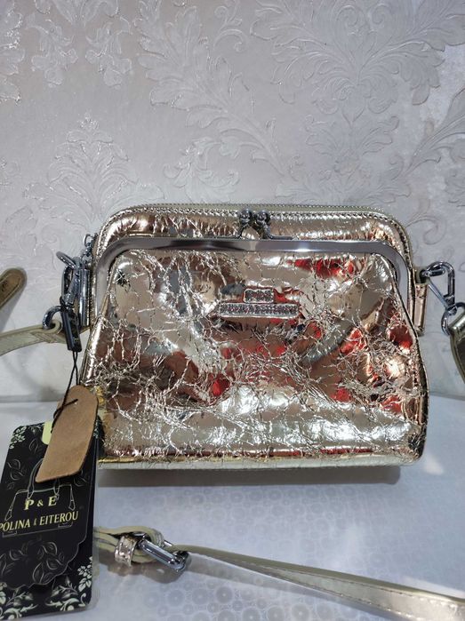 Продам  кожаную Сумочкуу Полина