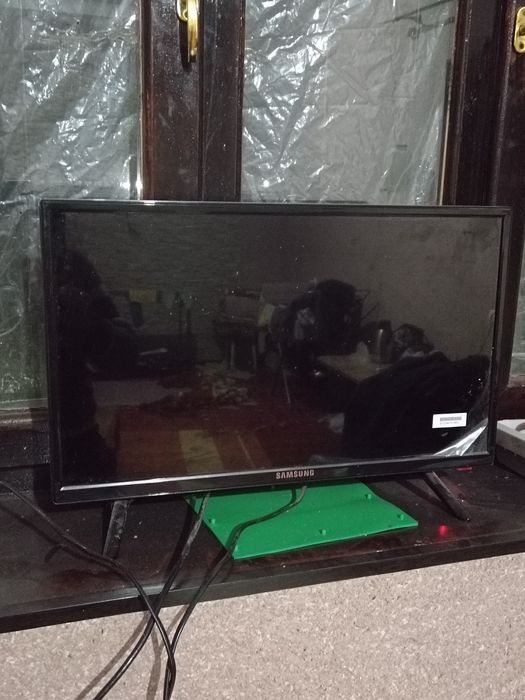 Samsung televizor 24 duyumli