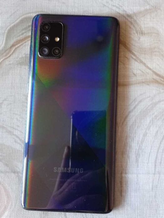 продавам телефон