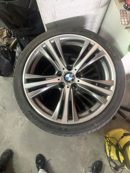 Комплект джанти с гуми 19 цола за BMW 3 та серия
