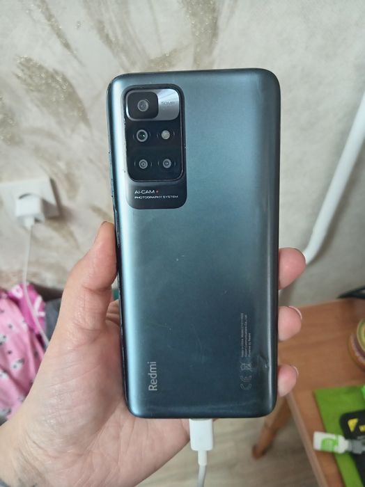 Продам смартфон redmi 10 2022