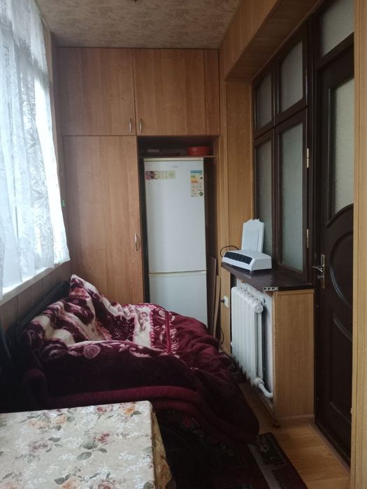 Qizlarga arenda  kvartira bor