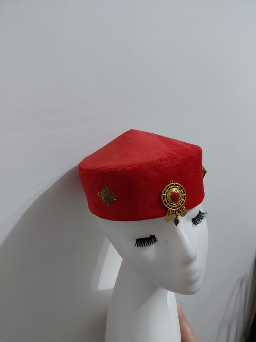 Қазақы нақышта тақия