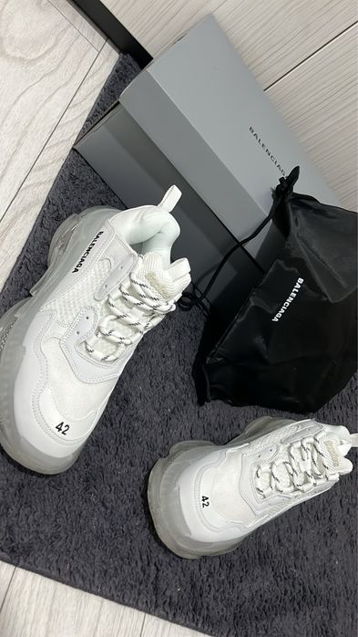 Balenciaga Triple S