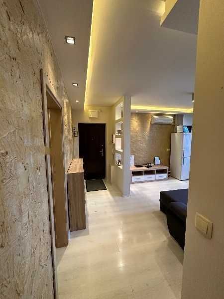 Продава се Двустаен апартамент в София, Малинова долина - 80 кв.м за 1650 €/кв.м - Снимка #3